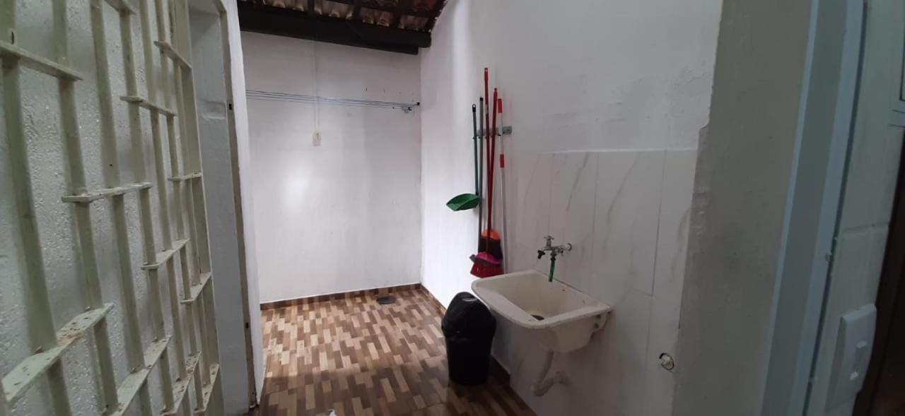 Residencia Em Bairro Do Pereque-acu Ubatuba
